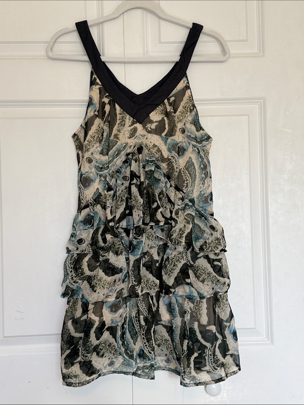 Kimchi Blue Tiered V-Neck Mini Dress - Black & Teal Accent